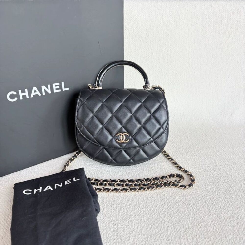Chanel Women Pre-Loved Bag Very Good Condition